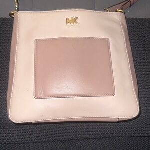 Michael Kors Crossbody light pink